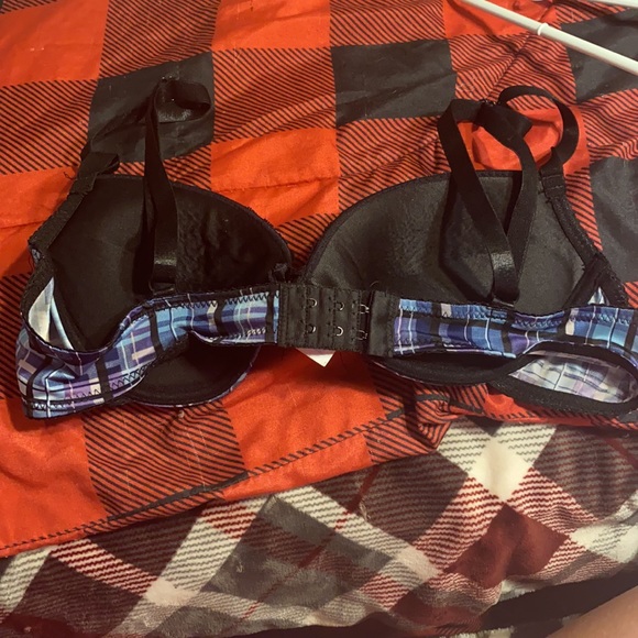 Padded push up bra - Picture 2 of 3